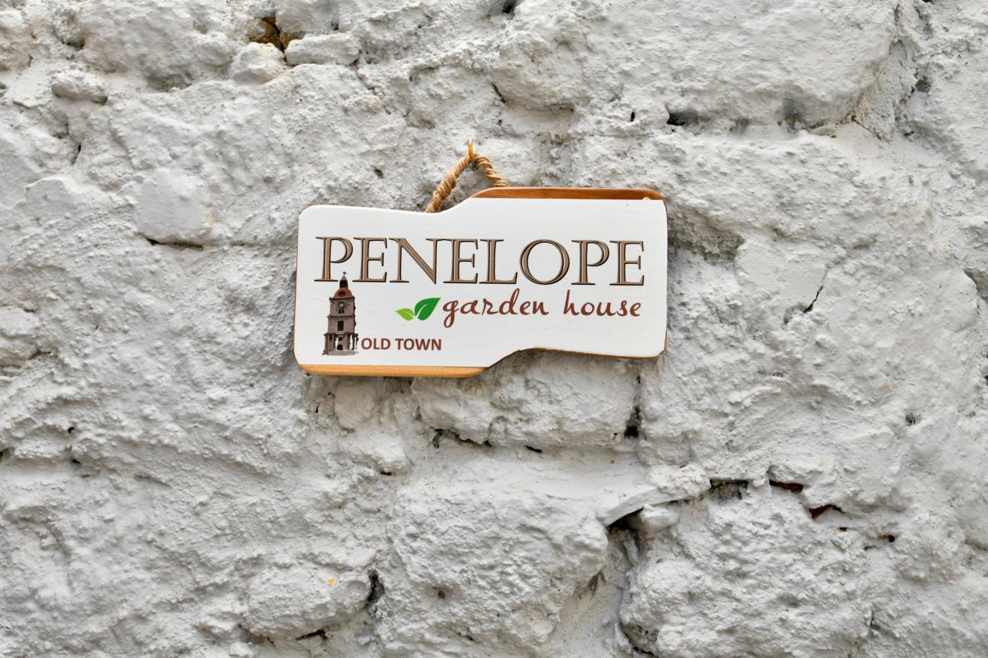 Lejlighed Penelope Garden House Old Town *